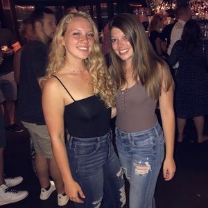 Meet your Posher, Rachel